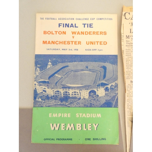 399 - Two FA Manchester United football programmes consisting of a pre disaster ''Busby Babes'' Aston Vill... 