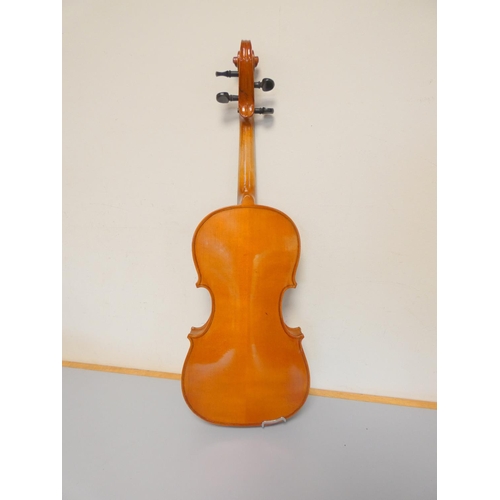 422 - 4/4 Skylark violin, spruce top with two piece maple back. With case and bow.