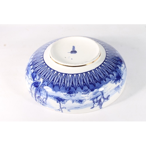 176 - Royal Doulton blue and white bowl decorated with hunting scene.