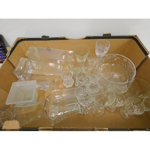 193 - Large box of various glassware to include vases, tumblers etc.