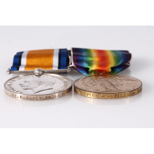 1221 - Medals of 23589 Private T G Newlands of the Kings Own Scottish Borderers KOSB comprising WWI war med... 