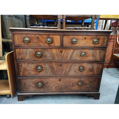 347 - Georgian mahogany chest of drawers with two short drawers above three long graduated drawers on brac... 