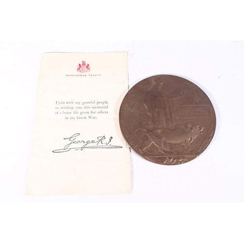 1189 - Medal of Alexander Hunter Smith comprising WWI death plaque [ALEXANDER HUNTER SMITH], probably that ... 