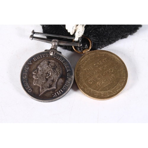 1355 - Medals of 202902 Private T Whillis of the Kings Own Scottish Borderers, comprising WWI war medal and... 