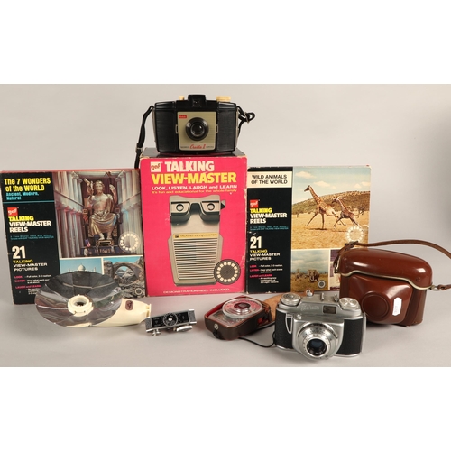 38 - A boxed Talking View-Master toy with two boxed sets of reels The 7 Wonders of the World and Wild Ani... 