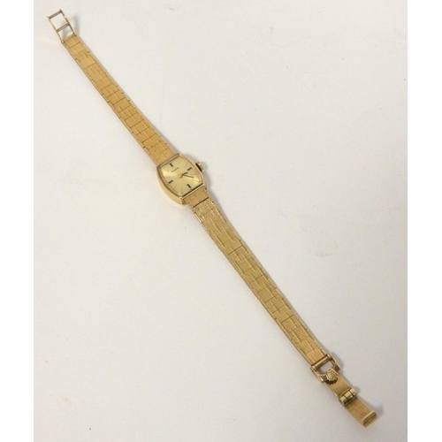 43 - Lady's Tudor 9ct gold bracelet watch without movement, nett 17g