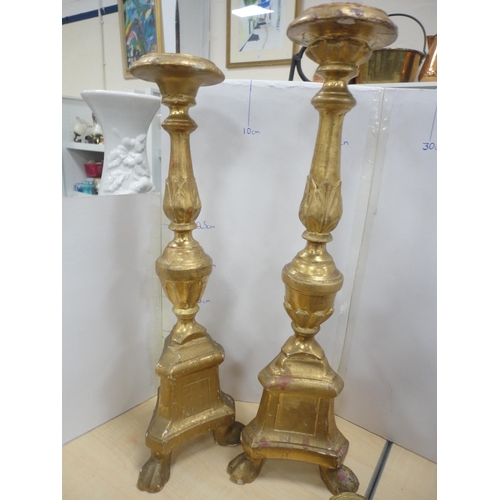 185 - Mineral coasters to include agate examples, geodes, Chinese-style stand, reproduction gilt stand, pa... 