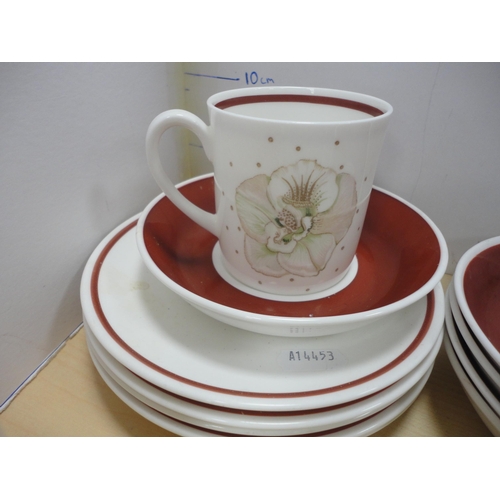 187 - Susie Cooper for Wedgwood coffee wares.