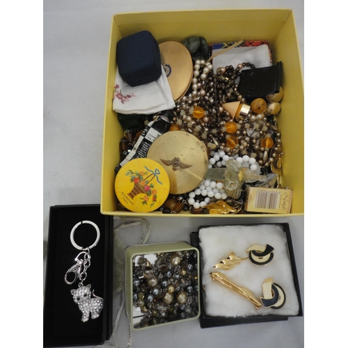 206 - Large quantity of costume jewellery to include Monet examples, beads, dressing table items, boxed co... 