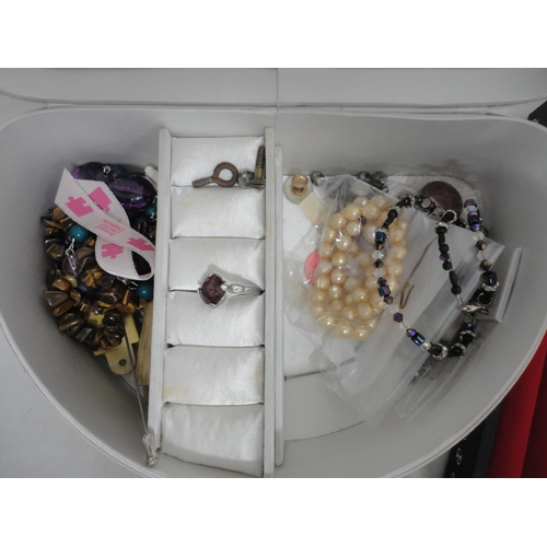 207 - Costume jewellery to include cufflinks, rings, bead necklaces contained in a jewellery box and a dis... 
