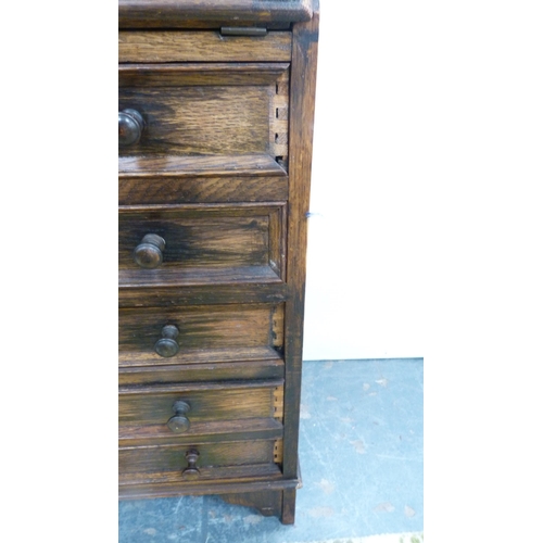 260 - Oak writing bureau.