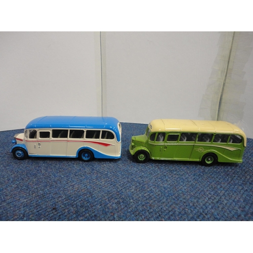 4 - Group of boxed diecast models to include Exclusive First Editions FLF Eastern National coach 13913, ... 
