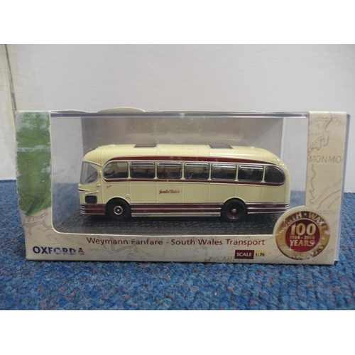 4 - Group of boxed diecast models to include Exclusive First Editions FLF Eastern National coach 13913, ... 