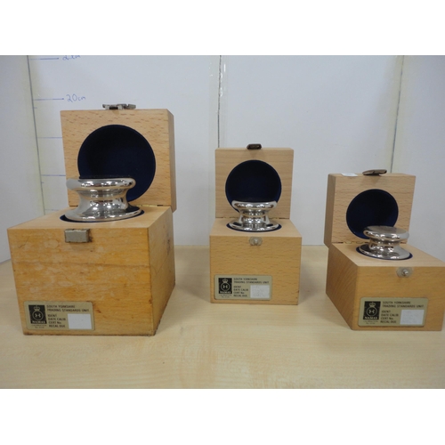 44 - Box containing glass lantern slides, boxed Precisa Balance weights, boxed microscope and a reproduct... 