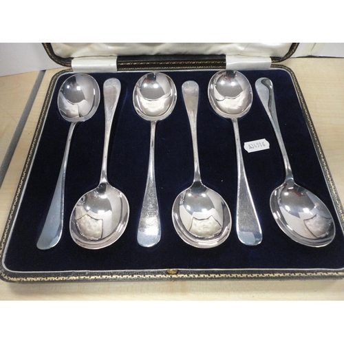 50 - Three cased sets of cutlery to include fish knives and forks, teaspoons, and a bag containing flatwa... 