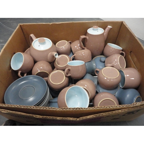 53 - Two cartons containing miscellaneous tea and dinnerwares to include Duchess 'Romance', Denby etc.
