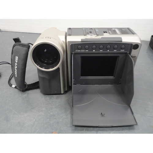61 - Viewcam and accessories, Rollei XF35 camera, folding camera, camcorder etc.