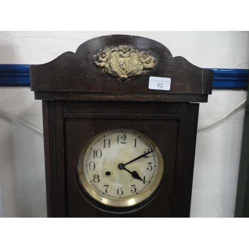 92 - Wall clock.