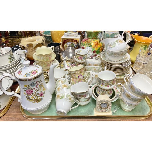 312 - Assorted teaware to include Royal Stafford, Duchess and Queen's 