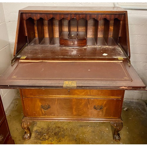 553 - Three-drawer mahogany writing bureau