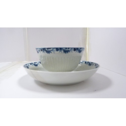 194 - 18th century English porcelain tea bowl on stand.  (2)