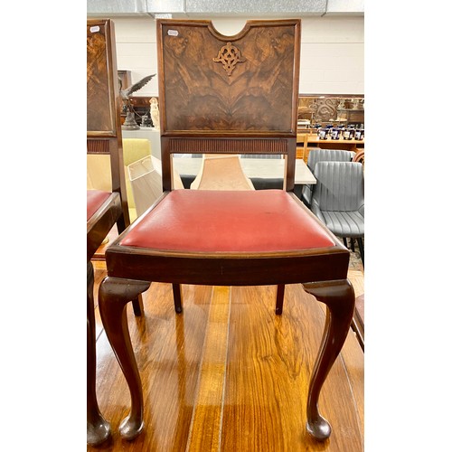 564 - Extending mahogany dining table with six matching red leather dining chairs and matching sideboard