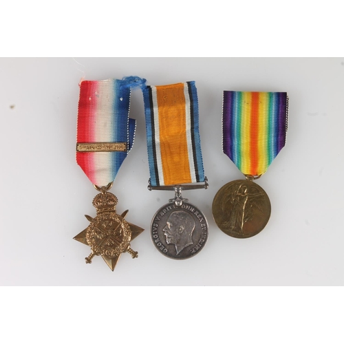 1142 - Medals of 8735 Lance Corporal P Henderson of the Kings Own Scottish Borderers comprising WWI 1914-15... 