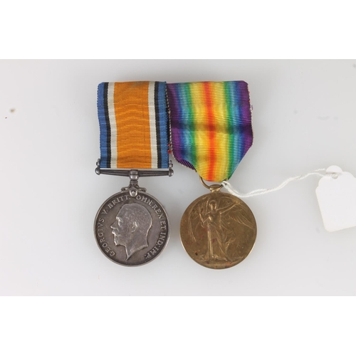 1167 - Medals of Lieutenant L S Martin MC of the Royal Garrison Artillery comprising WWI war medal and vict... 