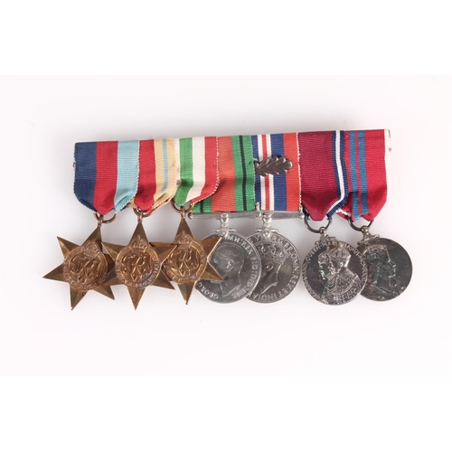 1473 - WWII war medal with mention in despatches oak leaf clasp, defence medal, 1939-1945 star, Italy star,... 