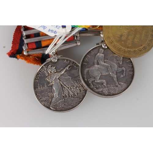 1073 - Medals of 2813/31258 Private D Barrie of the Royal Scots comprising Boer War Queens South Africa med... 