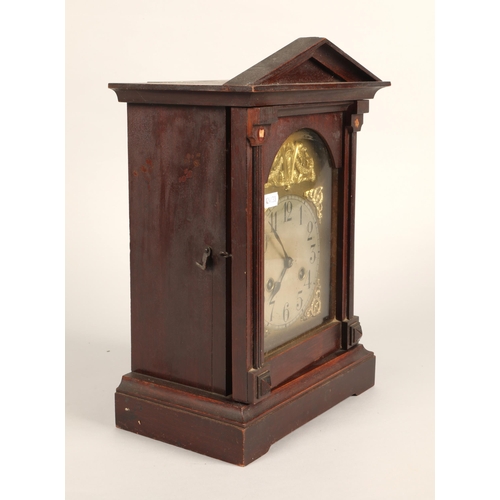 43 - Mahogany cased mantel clock, 36cm x 24cm