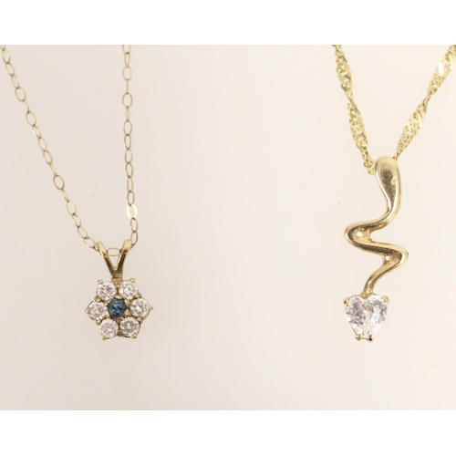 414 - White stone and zircon daisy head pendant set in 9ct gold mount on 9ct gold fine chain together with... 