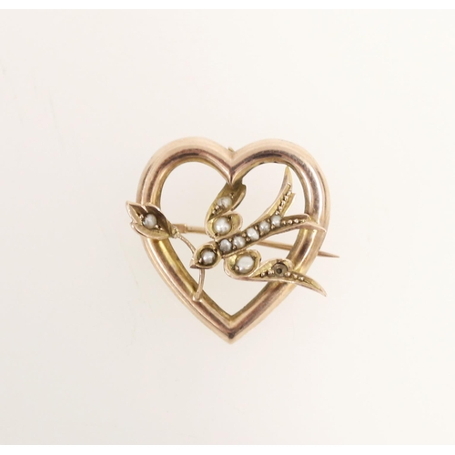 428 - Edwardian 9ct gold heart and swallow form brooch set with seed pearls, 2.0g.