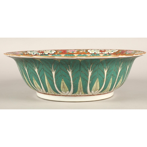 247 - Oriental famille rose bowl, 13.5cm diameter 