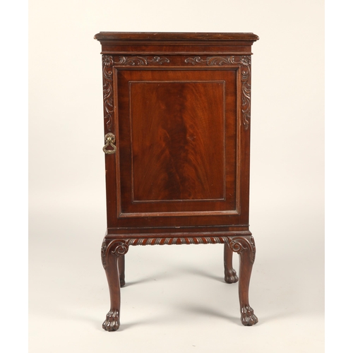 511 - Mahogany bedside cabinet, 88cm high