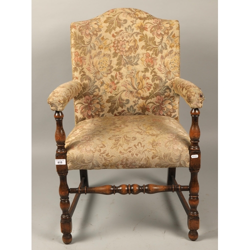 615 - Vintage arm chair