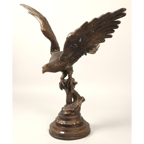 620 - Large bronzed model of an eagle, 86cm to highest wing tip