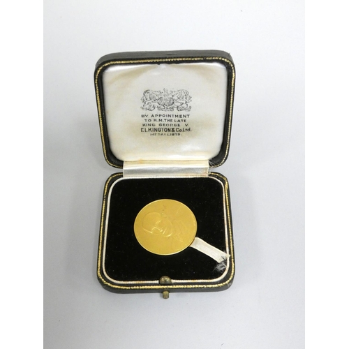 336 - National Egg Laying Test 9ct gold medal by Elkington & Co, Birmingham 1939 in original case. 11.... 