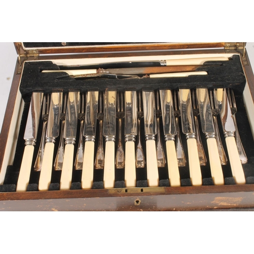 15 - Mid-20th century oak canteen of cutlery.