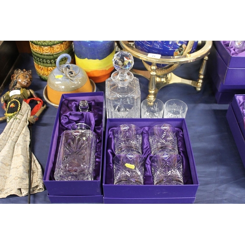 22 - Edinburgh Crystal decanters, whisky glasses and an Edinburgh Crystal Bank of Scotland Head Office co... 