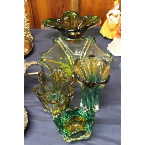 33 - European Studio Art Glass.