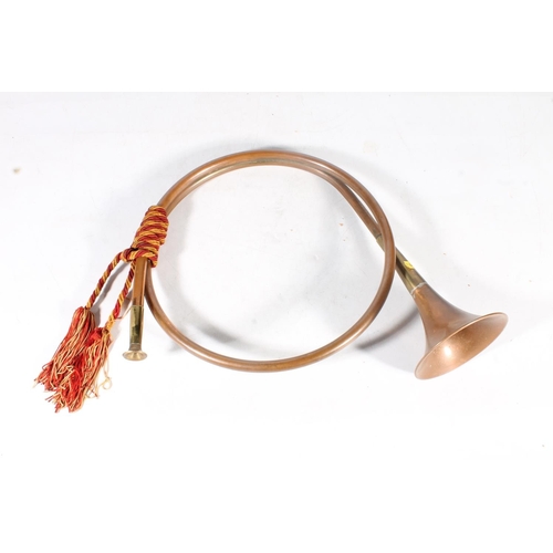 48 - Copper and brass hunting horn.