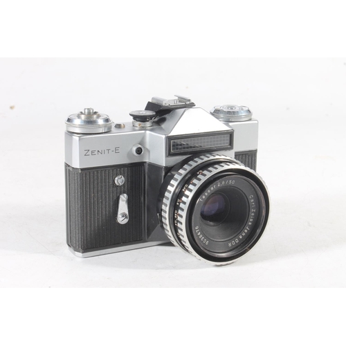 275 - Zenit E compact camera with a Carl Zeiss Tenna Jena lens.