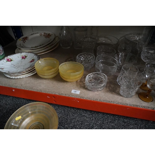 387 - Glassware to include decanters, fruit bowls, and a Maling bowl, etc.