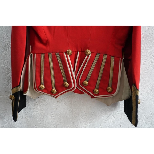 1743 - British army uniform, a red doublet jacket having Hawkes and Co brass Kings Own Scottish Borderers K... 