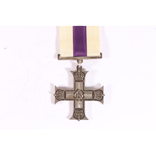 1112 - British Military Cross with King George V GR cypher (1914-30 variety).