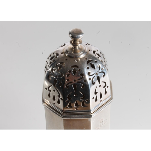 127 - Silver sugar caster of tapering octagonal form by Edward Barnard & Sons Ltd, London, date letter rub... 