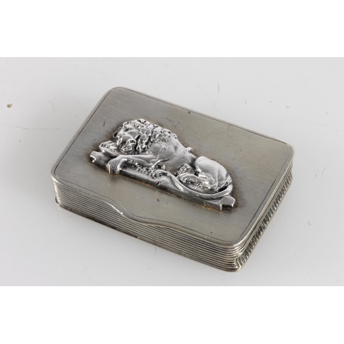 147 - Continental 800 grade silver vesta box, the top with relief lion of Lucerne design, and a George III... 