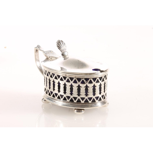 153 - Art Nouveau period pierced silver cruet pot by Nathan & Hayes (George Nathan & Ridley Hayes), Cheste... 