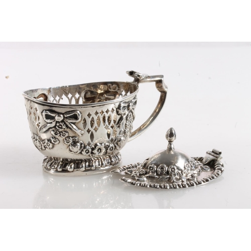 153 - Art Nouveau period pierced silver cruet pot by Nathan & Hayes (George Nathan & Ridley Hayes), Cheste... 